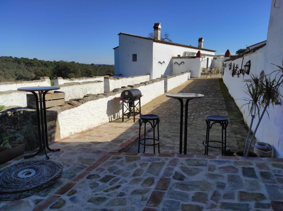 Pensjonat Cortijo Huerta Galindo Alanís Zewnętrze zdjęcie